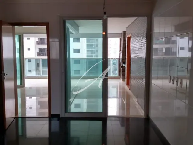 Apartamento com 218m² 4 quartos e 5 banheiros, à venda, no bairro Vila Regente Feijó em São Paulo