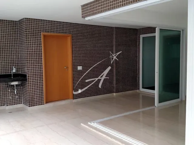 Apartamento com 218m² 4 quartos e 5 banheiros, à venda, no bairro Vila Regente Feijó em São Paulo