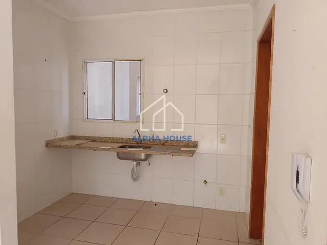 Apartamento 2 quartos e 1 banheiro, à venda, no bairro Residencial Parque das Palmeiras em Pindamonhangaba