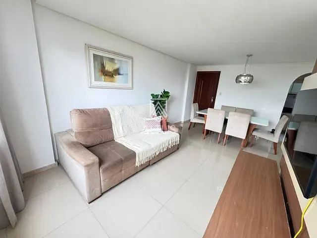 Apartamento 3 quartos e 2 banheiros, à venda, no bairro Imbuí em Salvador