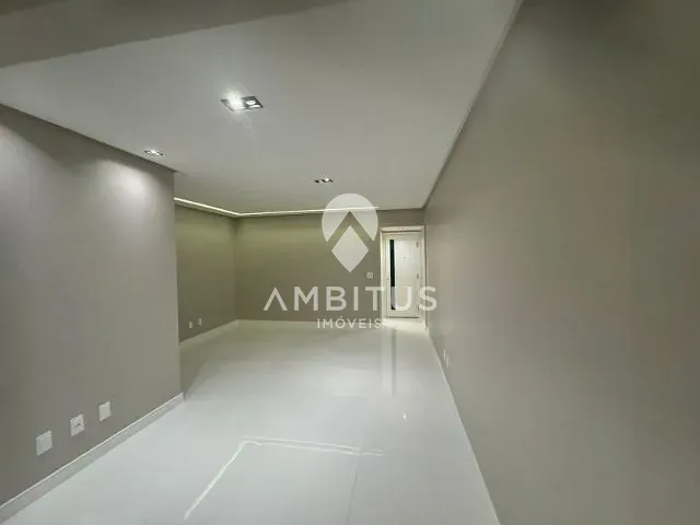 Apartamento com 95m² 3 quartos e 2 banheiros, à venda, no bairro Candeal em Salvador