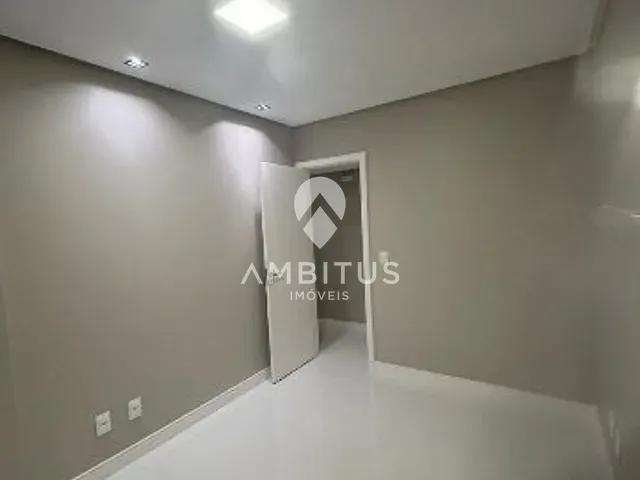 Apartamento com 95m² 3 quartos e 2 banheiros, à venda, no bairro Candeal em Salvador