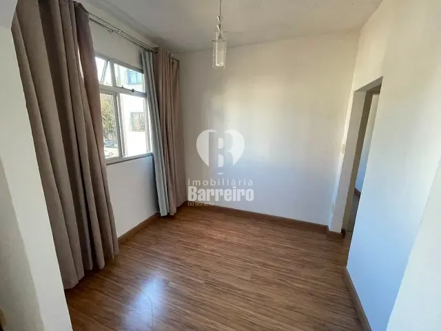 Apartamento 2 quartos e 1 banheiro, à venda, no bairro Flávio de Oliveira (Barreiro) em Belo Horizonte