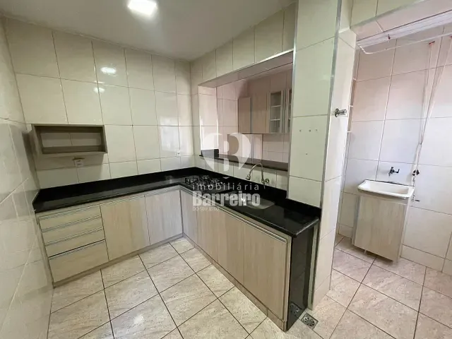 Apartamento 2 quartos e 1 banheiro, à venda, no bairro Flávio de Oliveira (Barreiro) em Belo Horizonte