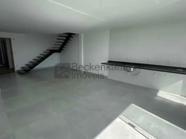 Apartamento 3 quartos e 2 banheiros, à venda, no bairro Jardim Amália em Volta Redonda