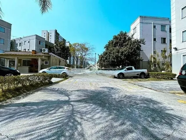 Apartamento 2 quartos e 1 banheiro, à venda, no bairro Jardim Santa Terezinha (Zona Leste) em São Paulo