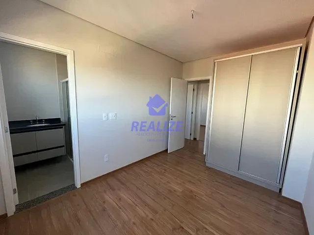 Apartamento com 177m² 3 quartos e 3 banheiros, à venda, no bairro Centro em Botucatu