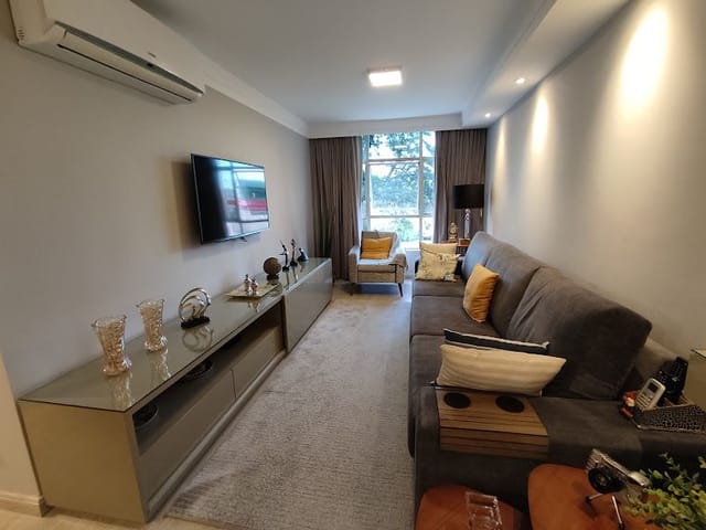 Apartamento 3 quartos e 2 banheiros, à venda, no bairro Condomínio Residencial Castelo Branco em Cambé