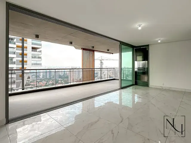 Apartamento com 167m² 3 quartos e 5 banheiros, à venda, no bairro Jardim das Acácias em São Paulo