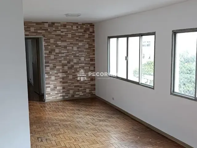 Apartamento 2 quartos e 2 banheiros, à venda ou para alugar, no bairro Itaim Bibi em São Paulo