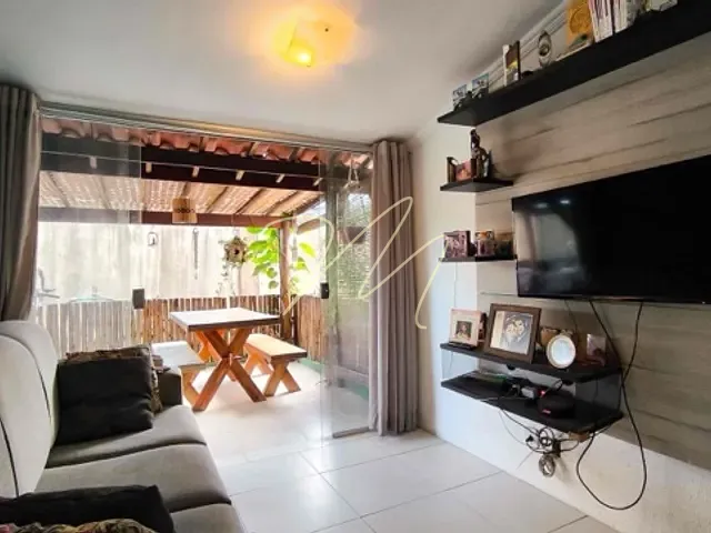 Apartamento 2 quartos e 2 banheiros, à venda, no bairro Nossa Senhora da Vitória em Ilhéus
