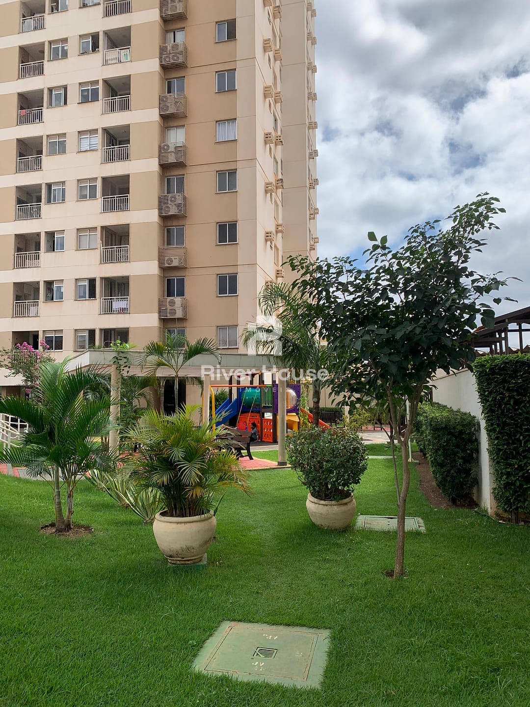 Apartamento à venda com 2 quartos, 70m² - Foto 5