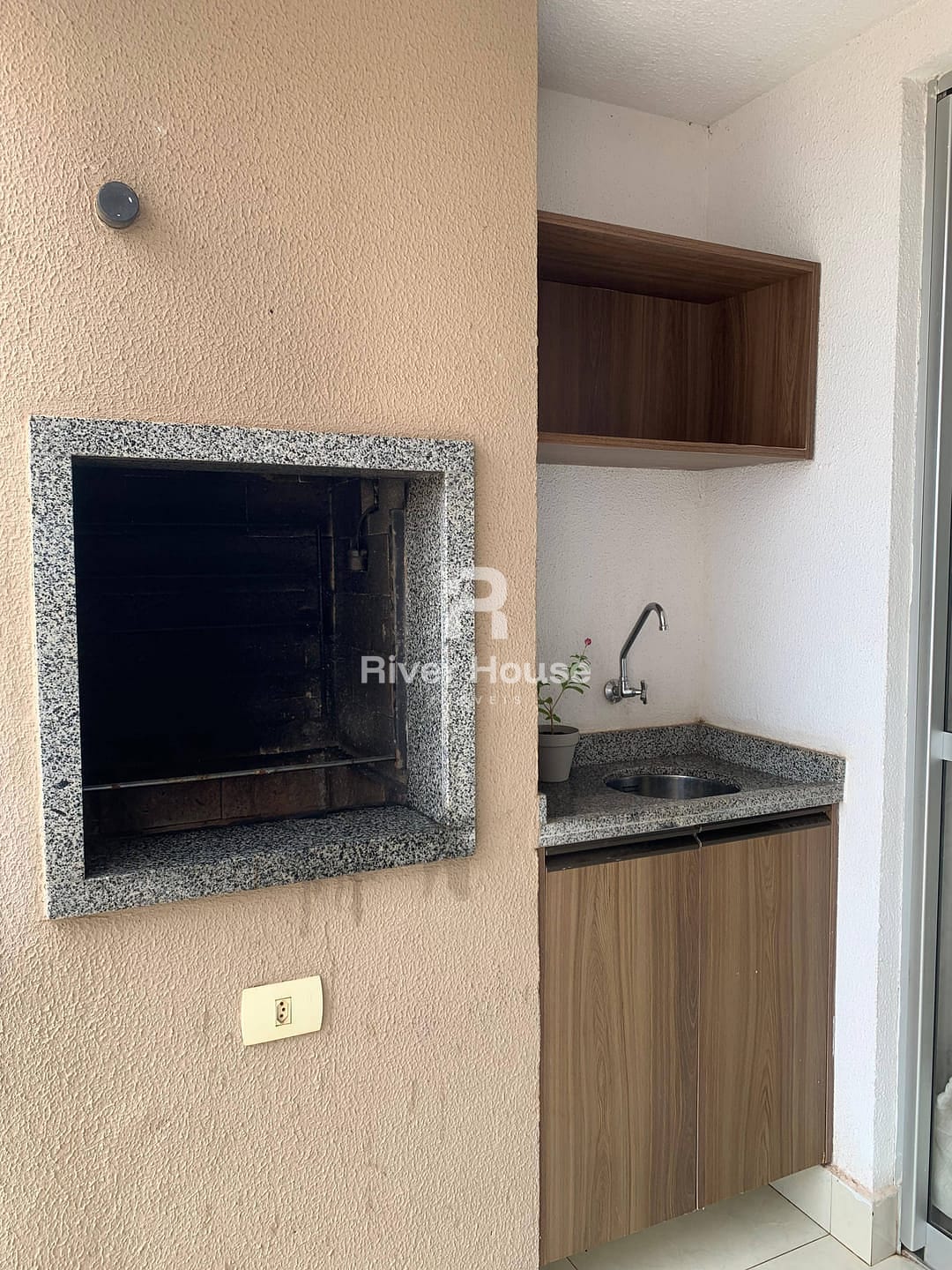 Apartamento à venda com 2 quartos, 70m² - Foto 12