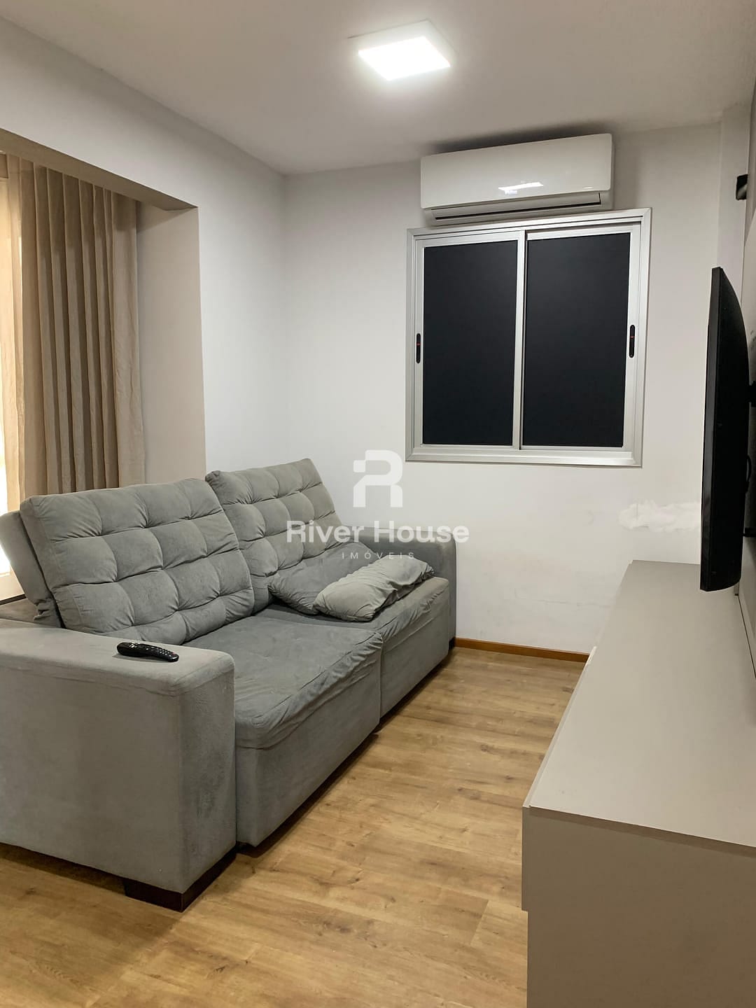Apartamento à venda com 2 quartos, 70m² - Foto 18