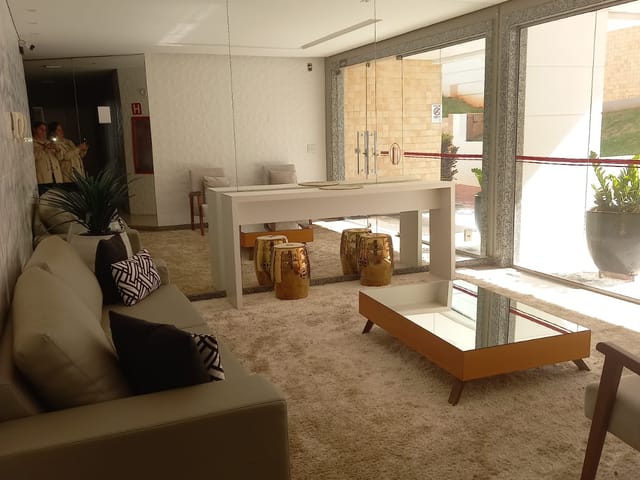 Apartamento 2 quartos e 2 banheiros, à venda, no bairro Carandá Bosque em Campo Grande
