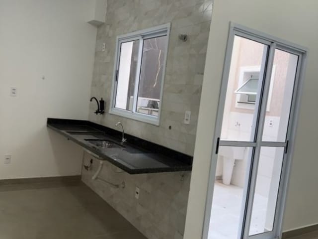Apartamento com 58m² 2 quartos e 2 banheiros, à venda, no bairro Parque das Nações em Santo André