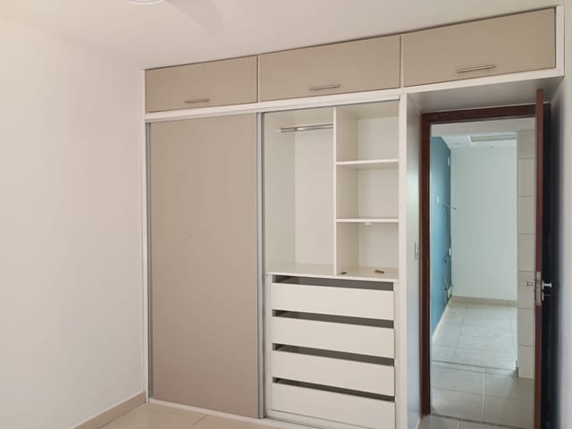 Apartamento 2 quartos e 1 banheiro, à venda, no bairro Jardim Atlântico Leste (Itaipuaçu) em Maricá