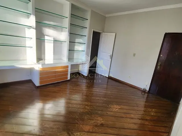Apartamento 3 quartos e 1 banheiro, à venda, no bairro Granbery em Juiz de Fora