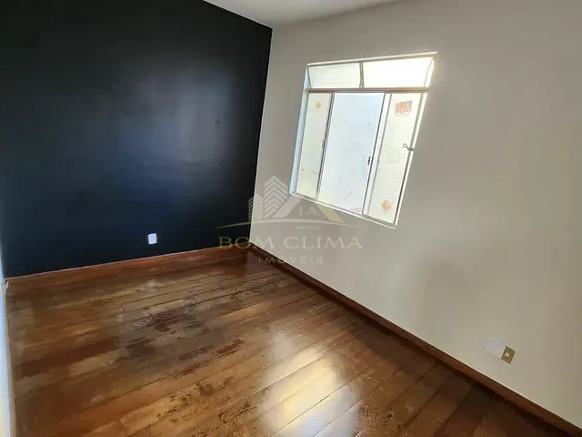 Apartamento 3 quartos e 1 banheiro, à venda, no bairro Granbery em Juiz de Fora