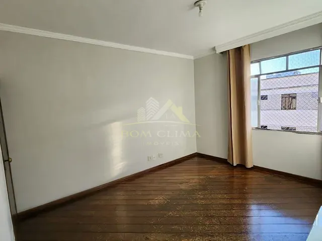 Apartamento 3 quartos e 1 banheiro, à venda, no bairro Granbery em Juiz de Fora