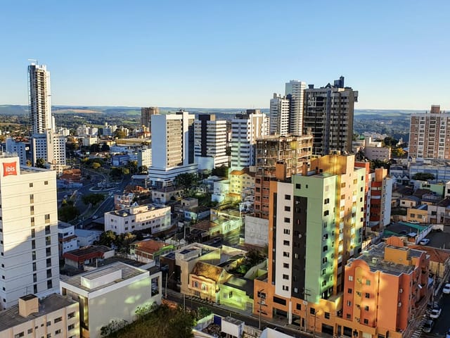 Apartamento 3 quartos e 3 banheiros, à venda, no bairro Centro em Ponta Grossa