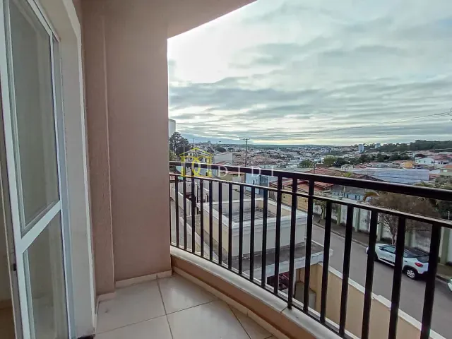 Apartamento 3 quartos e 2 banheiros, para alugar, no bairro Centro em Porto Feliz