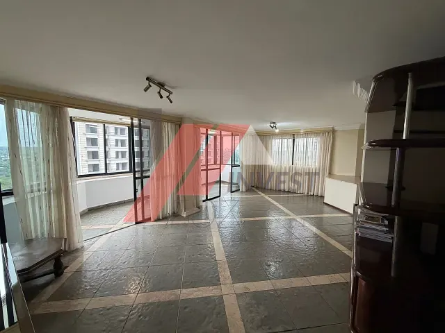 Apartamento com 342m² 4 quartos e 4 banheiros, à venda ou para alugar, no bairro Centro em Foz do Iguaçu