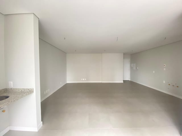 Apartamento com 89m² 2 quartos e 2 banheiros, à venda, no bairro Gleba Palhano em Londrina