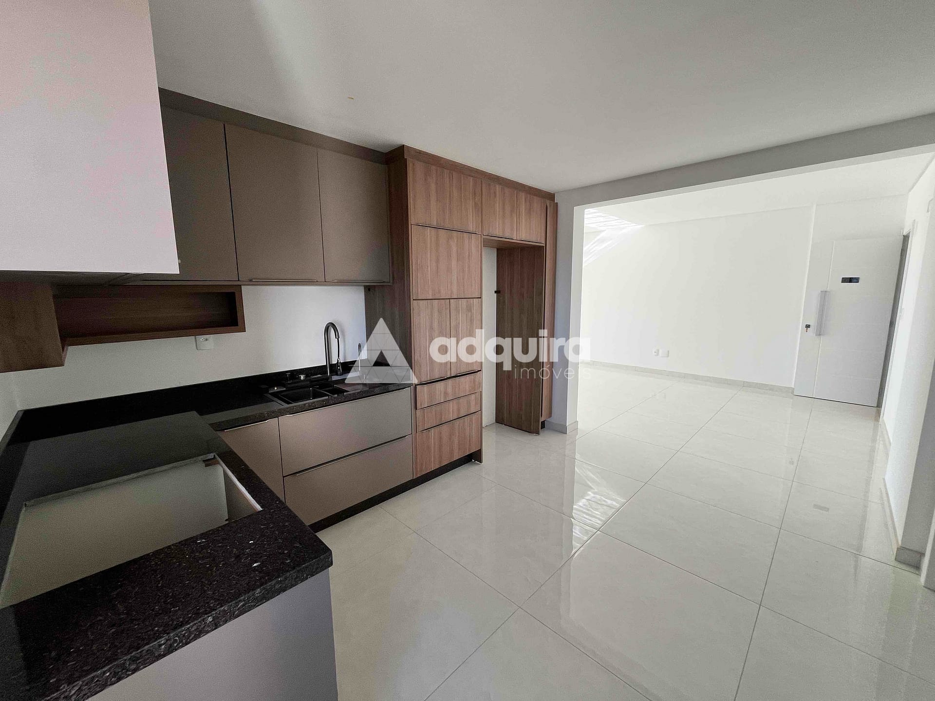 Apartamento à venda e aluguel com 3 quartos, 135m² - Foto 12