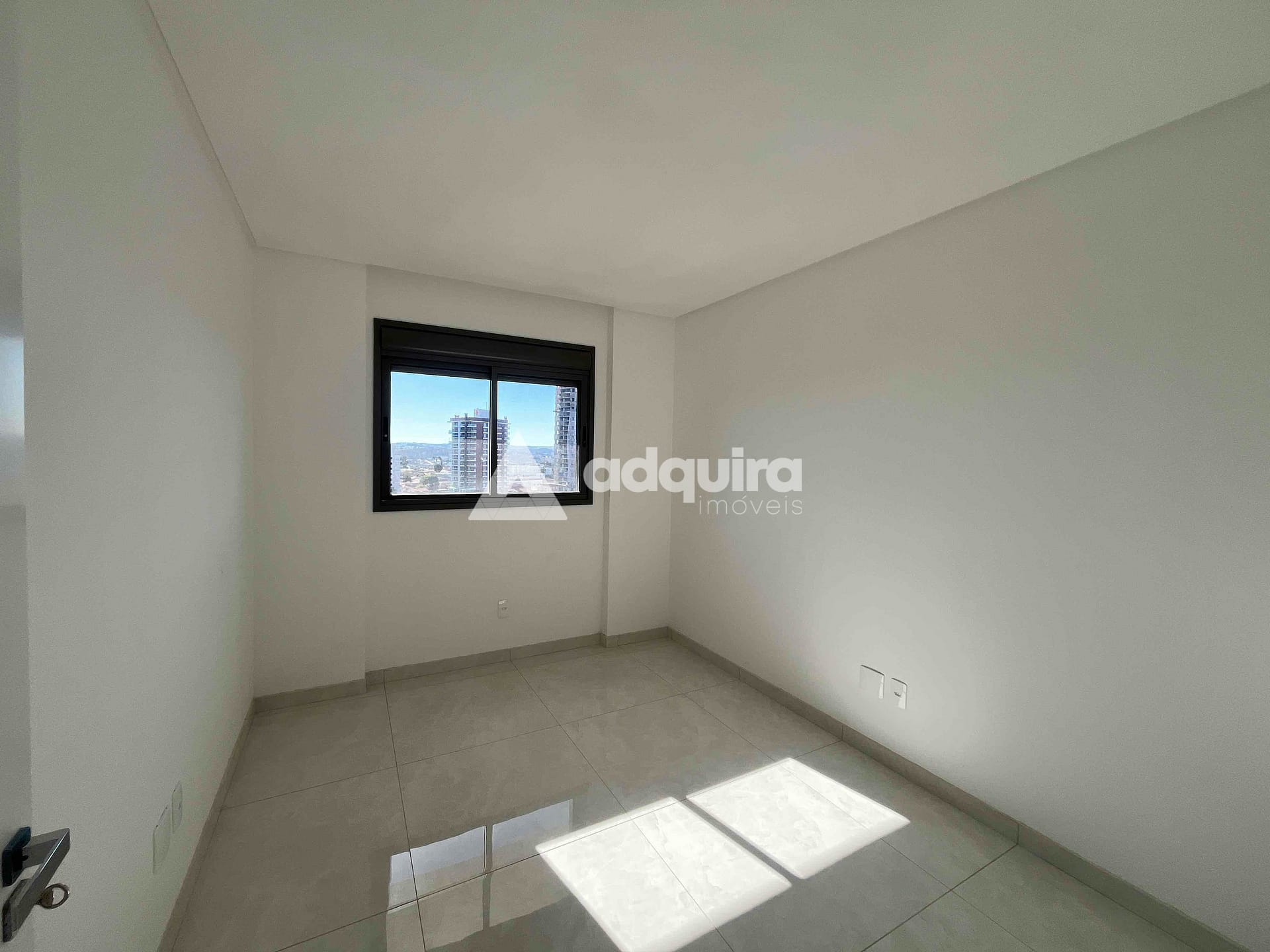 Apartamento à venda e aluguel com 3 quartos, 135m² - Foto 20