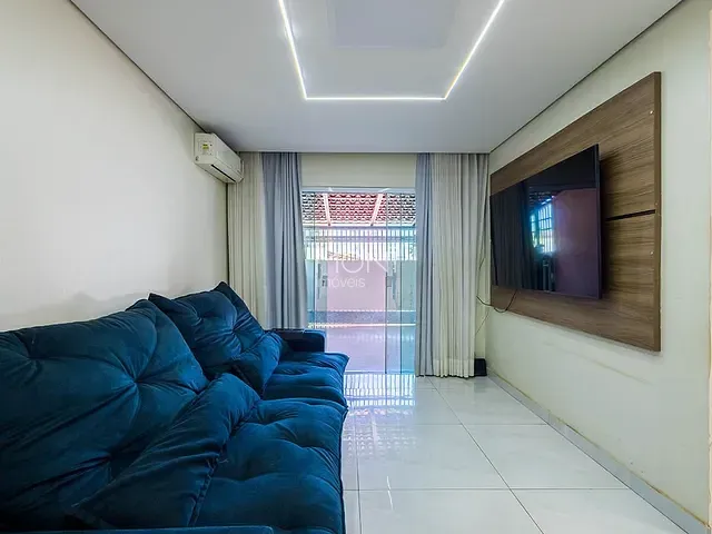 Casa 3 quartos e 2 banheiros, à venda, no bairro Recanto das Emas em Brasília