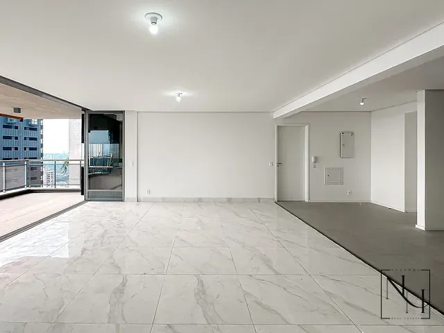 Apartamento com 197m² 3 quartos e 5 banheiros, à venda, no bairro Jardim das Acácias em São Paulo