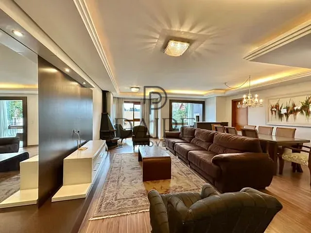 Apartamento com 184m² 4 quartos e 2 banheiros, à venda, no bairro Minuano em Gramado