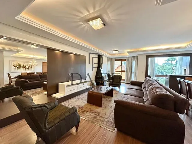 Apartamento com 184m² 4 quartos e 2 banheiros, à venda, no bairro Minuano em Gramado