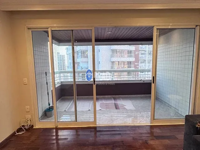 Apartamento com 180m² 3 quartos e 3 banheiros, à venda, no bairro Alto da Lapa em São Paulo