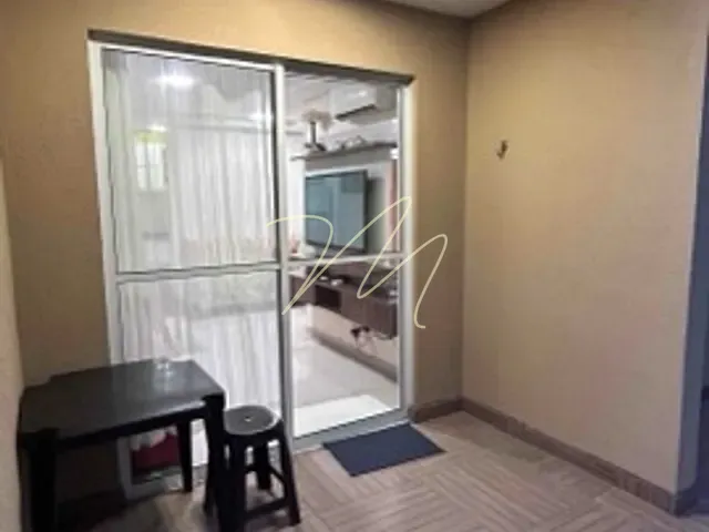 Apartamento 2 quartos e 2 banheiros, para alugar, no bairro Nossa Senhora da Vitória em Ilhéus