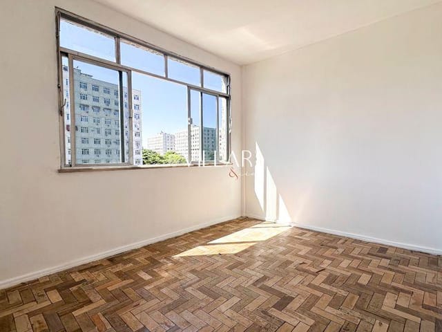 Apartamento com 60m² 2 quartos e 1 banheiro, à venda, no bairro Olaria em Rio de Janeiro