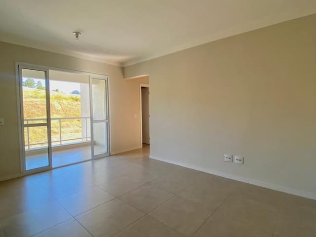 Apartamento 2 quartos e 1 banheiro, à venda, no bairro Jardim Country Club em Poços de Caldas