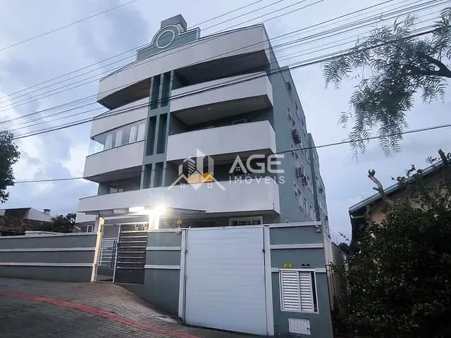 Apartamento 1 quarto e 1 banheiro, à venda, no bairro Centro em Erechim