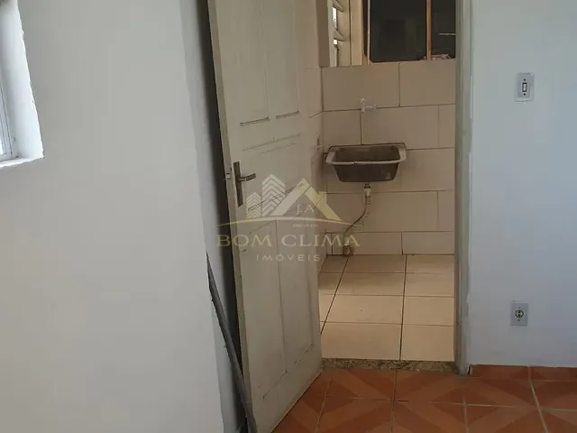 Apartamento 2 quartos e 1 banheiro, à venda, no bairro Manoel Honório em Juiz de Fora