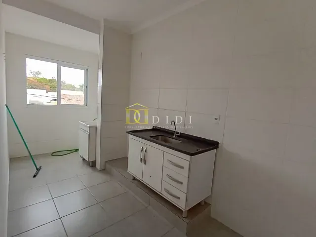Apartamento 2 quartos e 2 banheiros, para alugar, no bairro Bepim em Porto Feliz