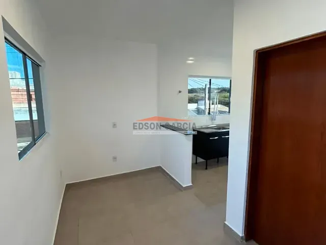 Apartamento 1 quarto e 1 banheiro, para alugar, no bairro Jardim Santa Marta em Sorocaba