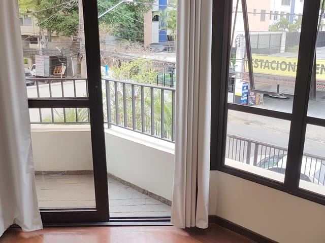 Apartamento com 35m² 1 quarto e 1 banheiro, à venda, no bairro Vila Nova Conceição em São Paulo