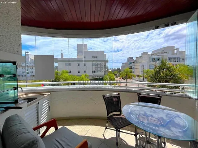 Apartamento 3 quartos e 4 banheiros, à venda, no bairro Jurerê Internacional em Florianópolis