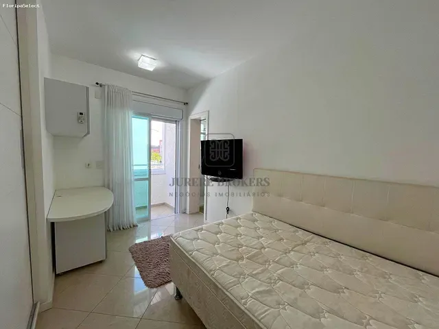 Apartamento 3 quartos e 4 banheiros, à venda, no bairro Jurerê Internacional em Florianópolis