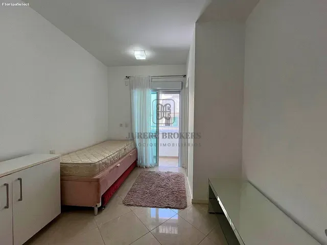 Apartamento 3 quartos e 4 banheiros, à venda, no bairro Jurerê Internacional em Florianópolis