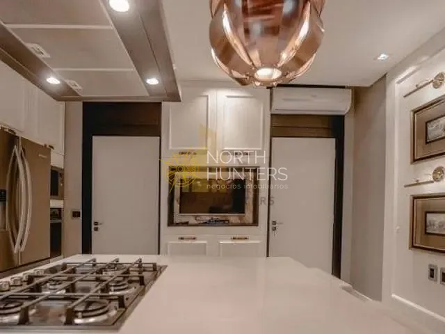 Apartamento com 450m² 3 quartos e 5 banheiros, à venda, no bairro Jurerê Internacional em Florianópolis