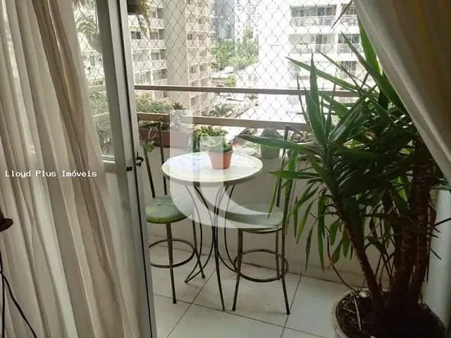 Apartamento 2 quartos e 2 banheiros, à venda, no bairro Barra Funda em São Paulo