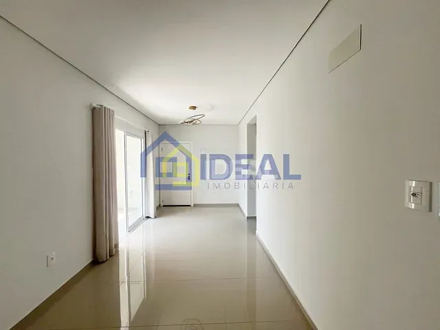 Apartamento 3 quartos e 1 banheiro, à venda, no bairro Parque de Exposições em Concórdia