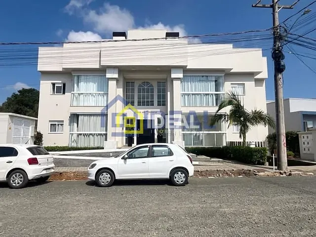 Apartamento 3 quartos e 1 banheiro, à venda ou para alugar, no bairro Parque de Exposições em Concórdia